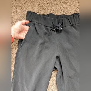 Lululemon Ankle Pants 🖤